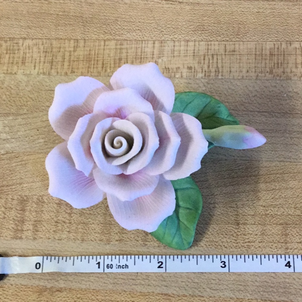 Beautiful Ceramic Flowers Art - Picture 4 of 12